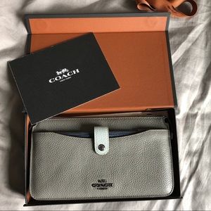 Coach Noa Pop Up Messenger
